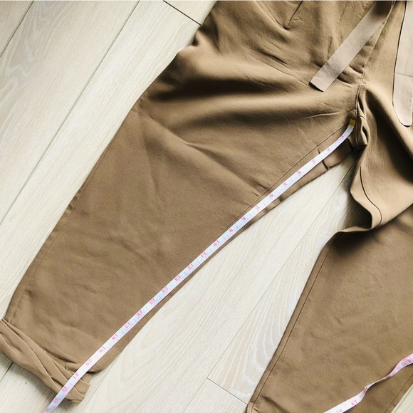 Aritzia Wilfred Beige Allant Crepe Pants Made of Japanese Fabric - Picture 10 of 12